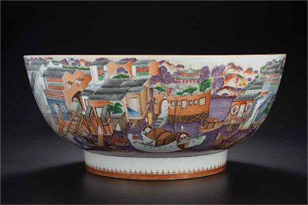Canton “Hong” Bowl, China, c. 1785, porcelain