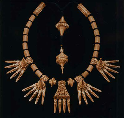 Chettiar marriage necklace (Thali / Kazhuththu Uru), Chettinad, Tamil Nadu, South India, 19th century