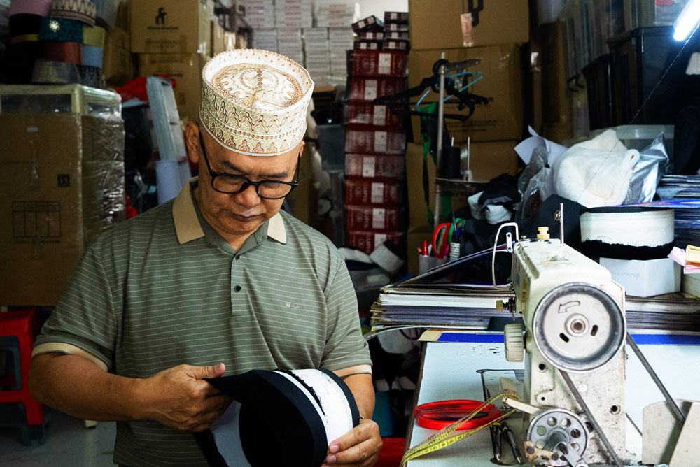 Creativity in Songkok Design: Balancing Tradition with Modern Fashion Trends