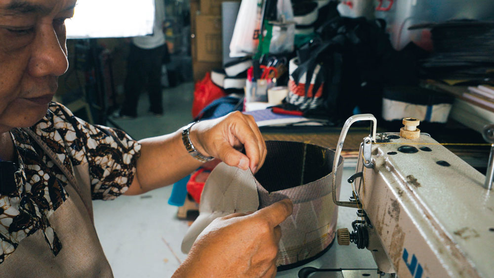 Creativity in Songkok Design: Balancing Tradition with Modern Fashion Trends