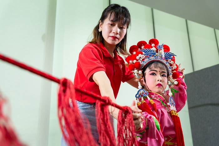 Nam Hawa Opera: Tradition, professionalism and cultural transmission