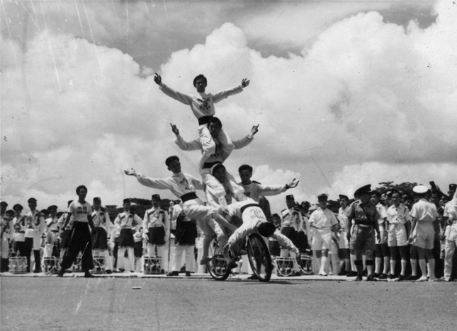 The Acrobatic Cycling Troupe, Kong Chow Wui Koon (冈州会馆飞车队)