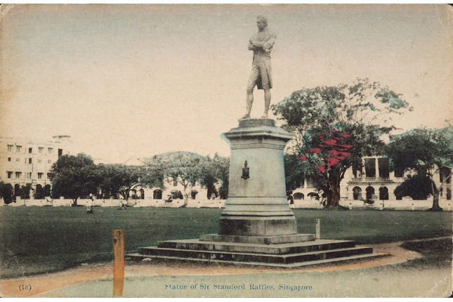 Statue of Stamford Raffles at the Padang