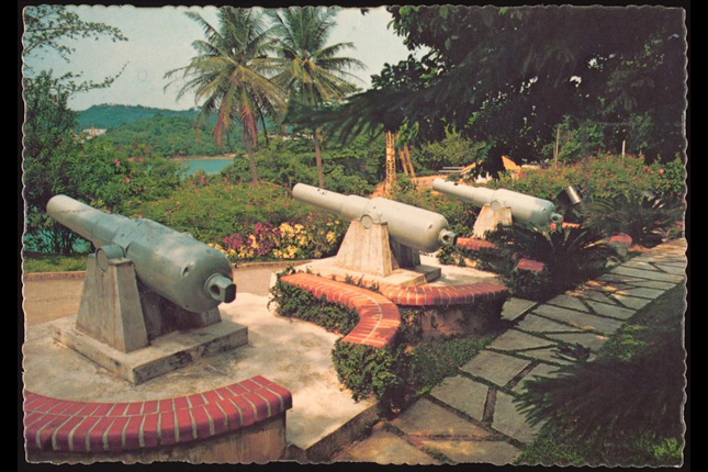 Fort Siloso Cannons