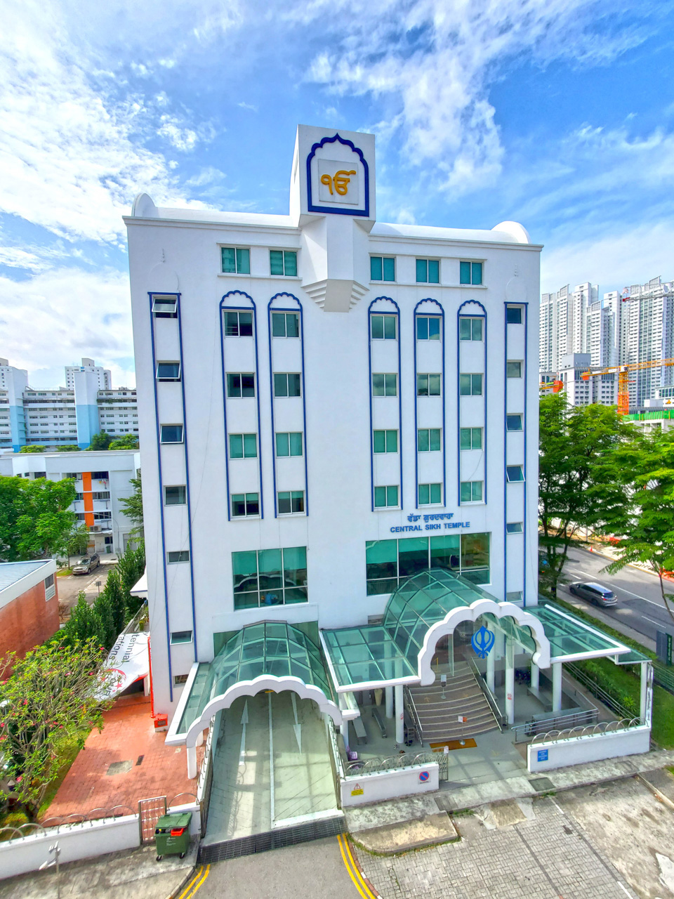 The Central Sikh Temple is one of two Sikh temples in Singapore that are recognised as public temples, the other being the Gurdwara Sahib Silat Road. 