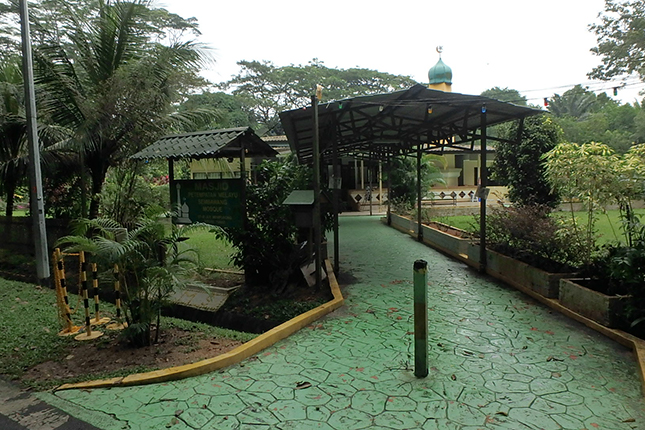 Masjid Petempatan Melayu Sembawang - 27B Jalan Mempurong, Singapore 759055