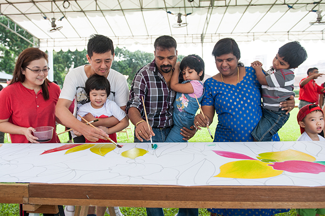 Chingay Parade 2014: “Residents participating in Batik Painting that was held in conjunction with the Chingay 2014 Community Engagement Programme (CEP).” Image credits: People's Association