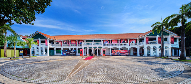 This building was established as the military hospital for British and Indian troops serving on Pulau Blakang Mati (the former name of Sentosa). Completed by the 1890s, the building was accorded conservation status by the Urban Redevelopment Authority in 2004.