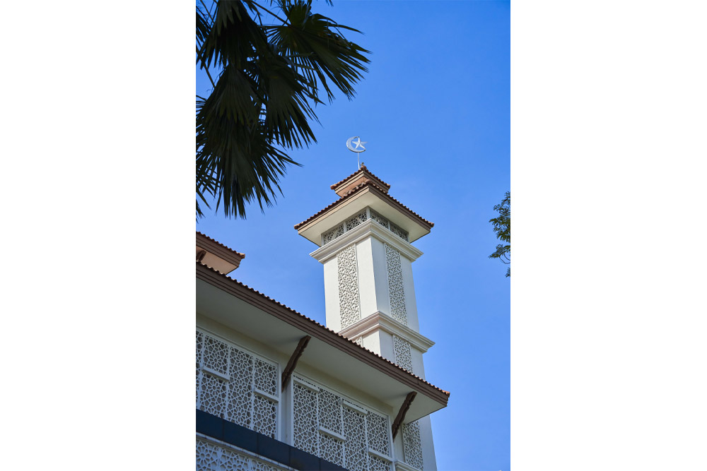 Opened in 1977, Masjid Muhajirin was the first to be built with support from the community and the Mosque Building Fund, which comprises contributions from working Muslims across Singapore.
