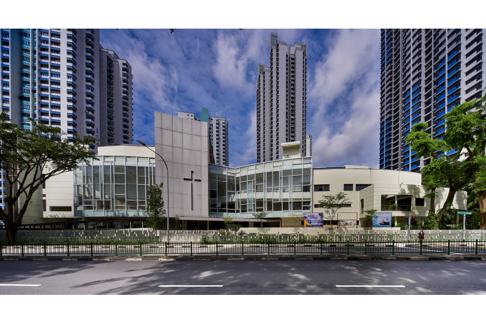 Toa Payoh Chinese Methodist Church has its roots in a free clinic and kindergarten established by a group of Christians in the late 1960s. The church building was constructed in 1973 using funds raised by the Methodist community.