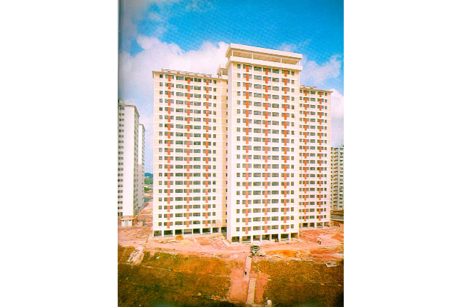 Blocks 160 & 161 Mei Ling Street are the first point blocks  constructed by the Housing and Development Board (HDB).
