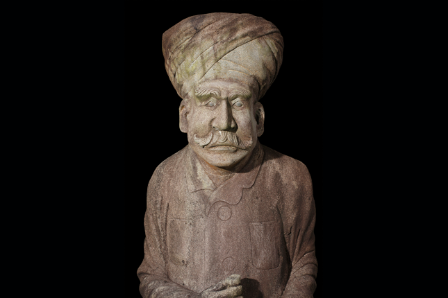 Sikh-Statue-at-the-tomb-of-Mr-Ong-Sam-Leong