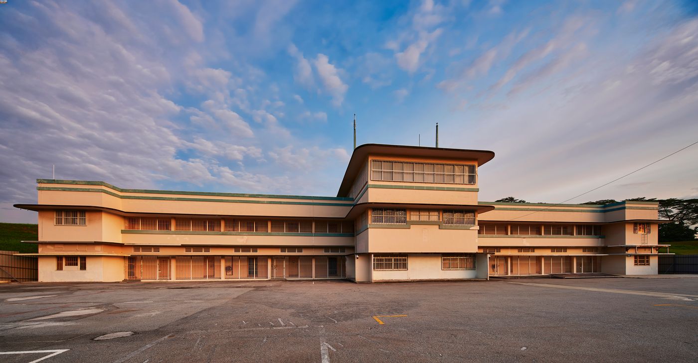 KD Malaya served as the headquarters of the Royal Malaysian Navy until the early 1980s, when Malaysia opened a new naval base in Lumut, Perak.