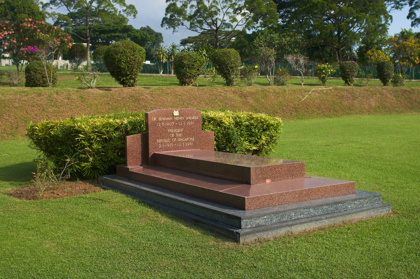 Two cemeteries of national significance are housed at this site: Kranji War Cemetery is a burial site for soldiers who died defending Singapore and Malaya during World War II, and Kranji State Cemetery is a burial site for two former presidents of Singapore.