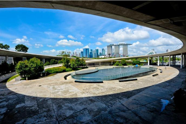 Marina Barrage