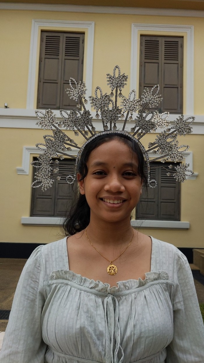 Female headdress