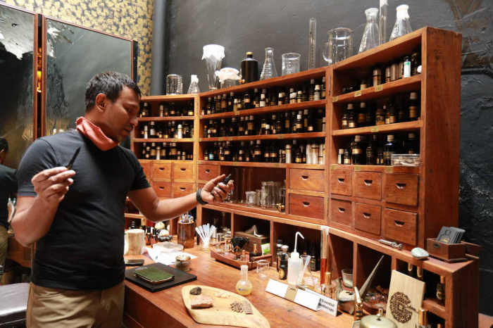 Beyond natural ingredients, Mr Johari’s perfumer’s organ also consists of more   synthetic ingredients nowadays, such as rose or jasmine extract. 