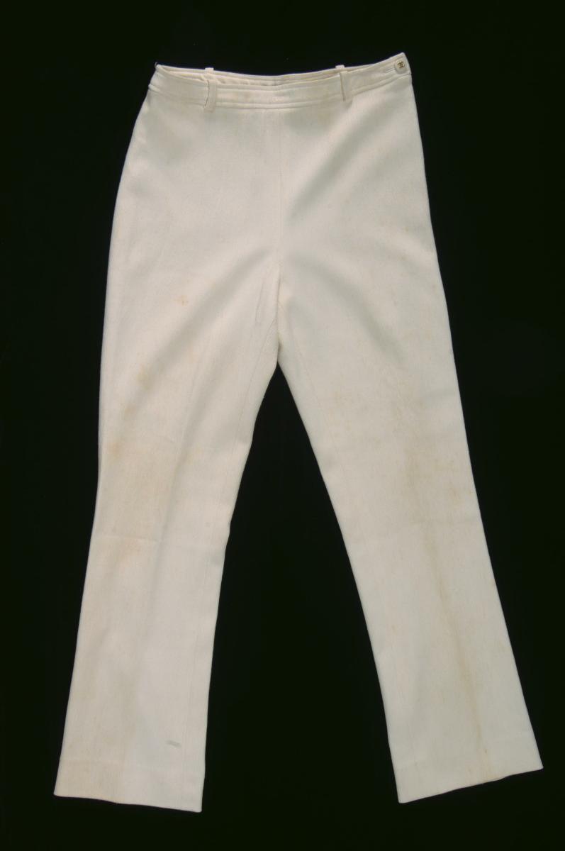 Chanel white pants