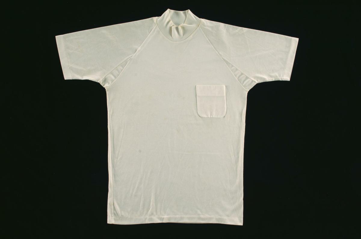 Cream mock turtleneck short-sleeved shirt