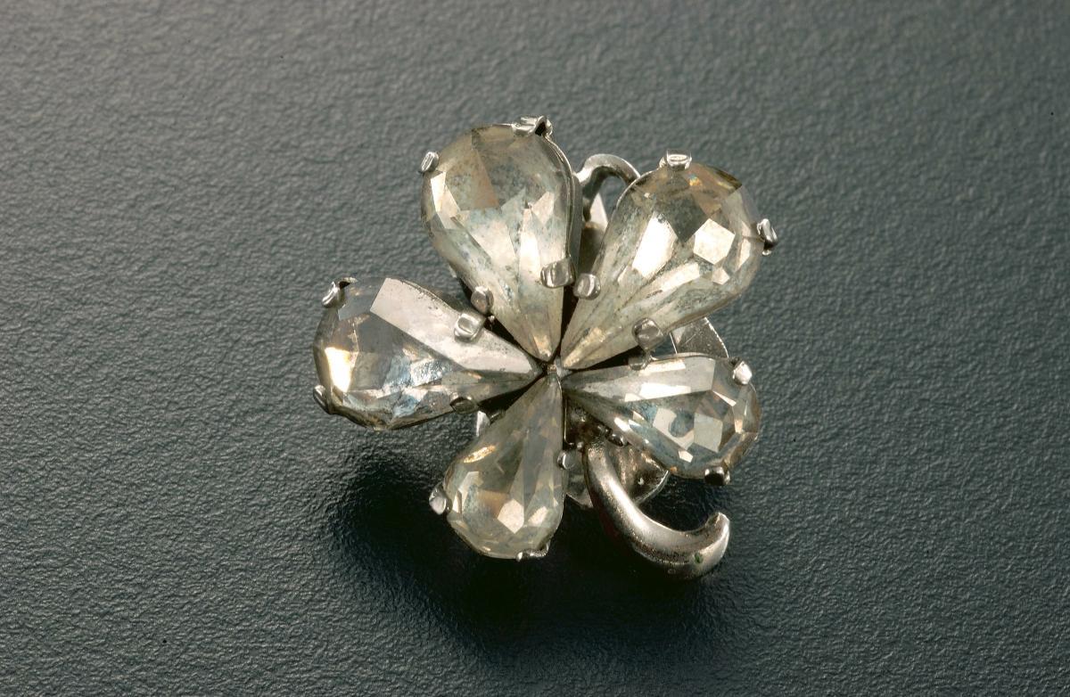 A crystal floral earring
