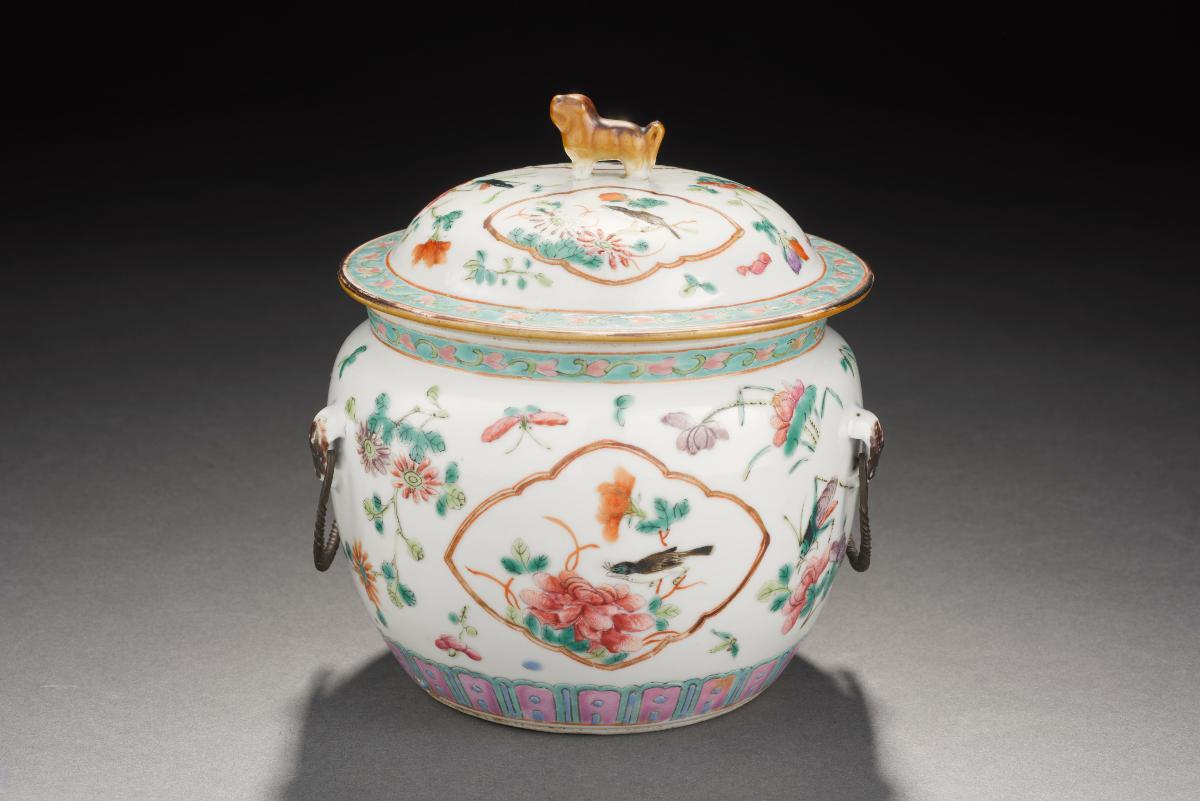 Straits Chinese Kamcheng Pot & Cover - Late 19th Century