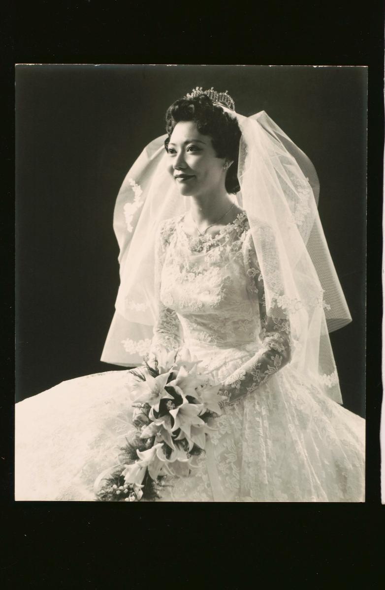Portrait of a Chinese bride