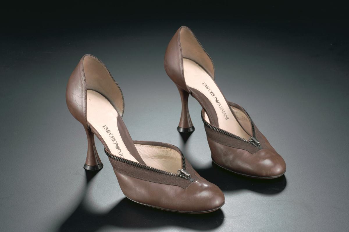 値下げ　GIORGIO ARMANI 紺パンプス　美品 GIORGIO ARMANI - GIORGIO ARMANI ジョルジオアルマーニ