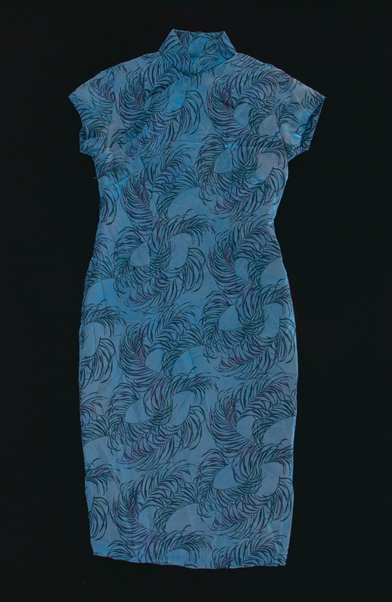 Blue cheongsam with fauna motif