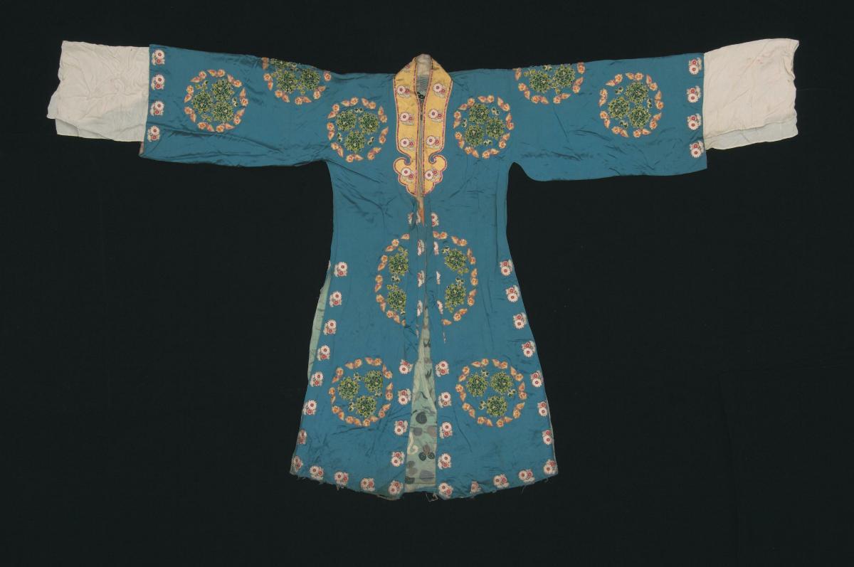 Opera costume