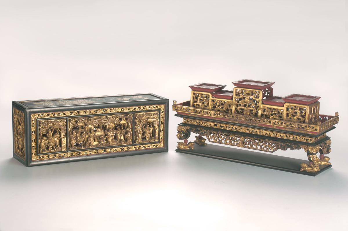 Altar offering box