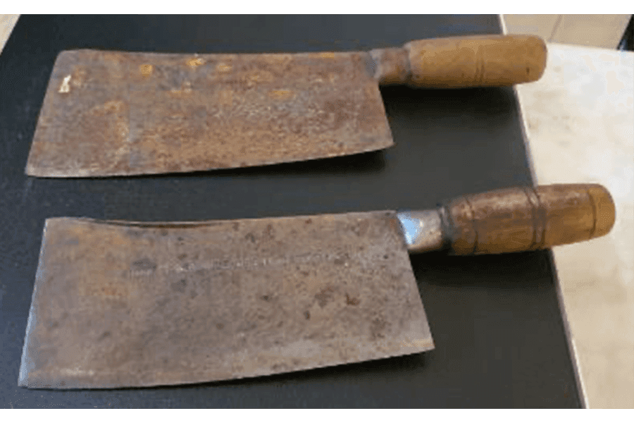 Loy Nie In and Qua Tee used these choppers to portion out chicken for their customers. The larger chopper (below) was used by Loy, while the smaller chopper was used by his wife.&nbsp;