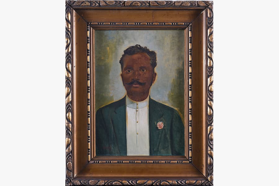 <a href="/assets/efe94a23-b7fc-4dd5-8fba-51ff93d8065c/5-campbell-road-2-2-dsc9139.jpg"><strong>A portrait of Gnanapragasam Pillai</strong></a><br>
Early 20th century, Singapore<br>
Oil paint on Wood<br>
<em>Gift of the family of Gnanapragasam Pillai, Collection of Indian Heritage Centre</em>