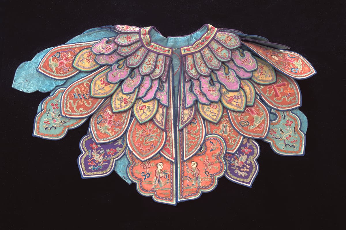 <strong>Cloud collar</strong>