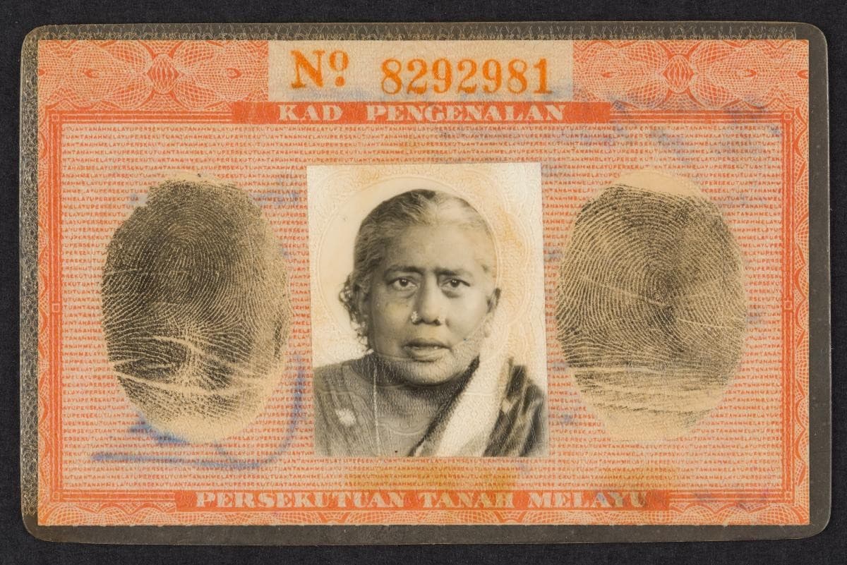 1336128