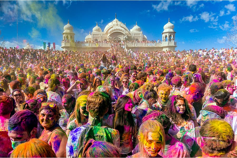 <a href="/assets/45a73a80-c45d-422b-82da-077e4c4f395a/12-united-states-2.jpg"><strong>Celebration of Holi in Utah, Spanish Fork, United States</strong></a><br>
<em>Courtesy of Steven Gerner via Wikimedia Commons</em>