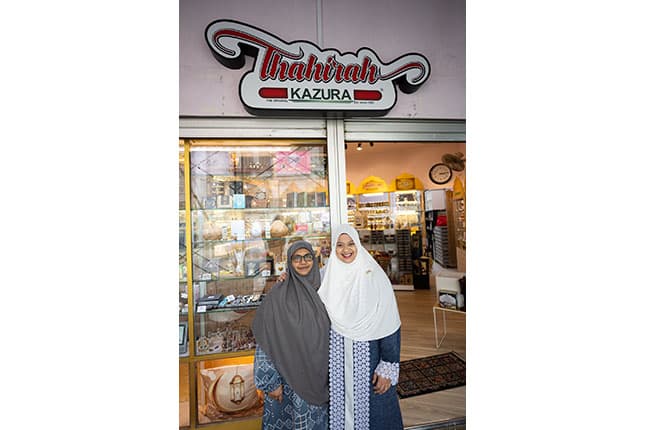 Owner 2 of Thahirah Kazura
