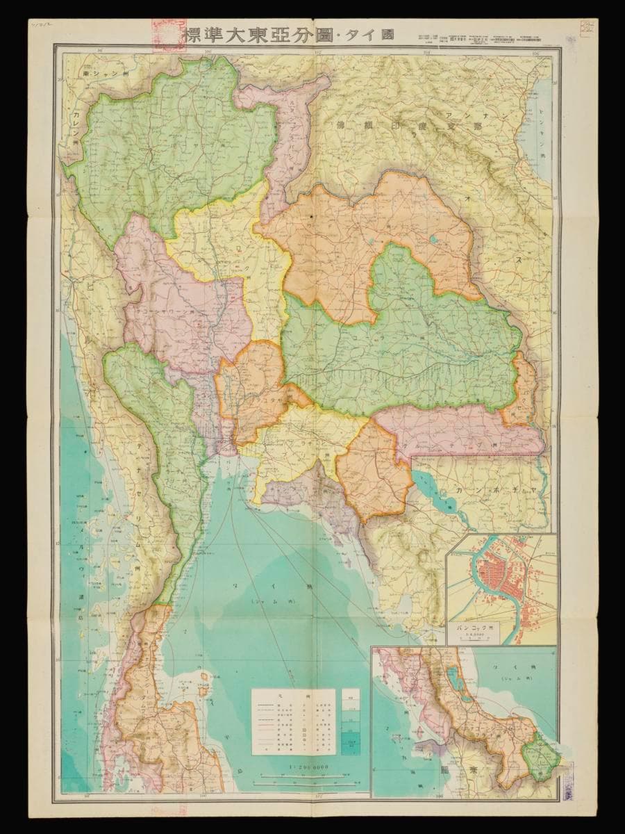 1636001