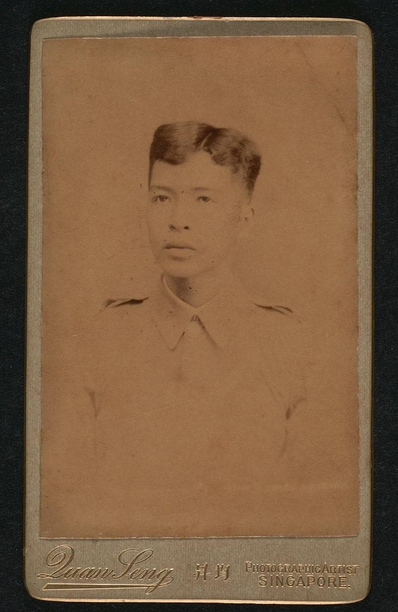 1048046