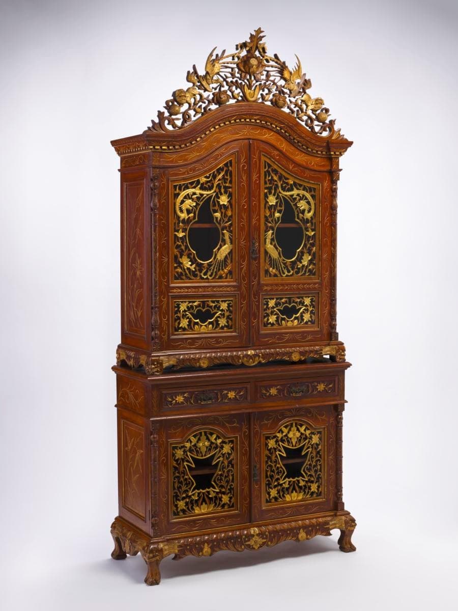 1035657