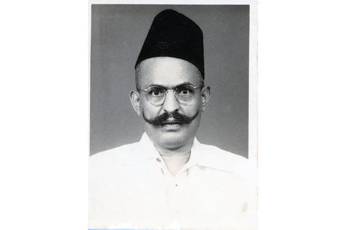 创始人瓦鲁塞&middot;莫哈默（Valanadu Sinnagani Syeda Mohamed Varusai Mohamed）来自印度蒂鲁吉拉帕利（Tiruchirappalli），在1924年移居新加坡。