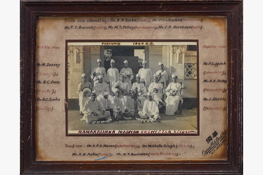 <a href="/assets/872ffbff-da09-4f2a-bcbc-acf65e49c7b1/10-norris-3-dsc9371.jpg"><strong>A photograph of the Ramakrishna Mission Orchestra at Norris Road</strong></a><br>
February 1940, Singapore<br>
Collection of Mr Brij Mohan Singh