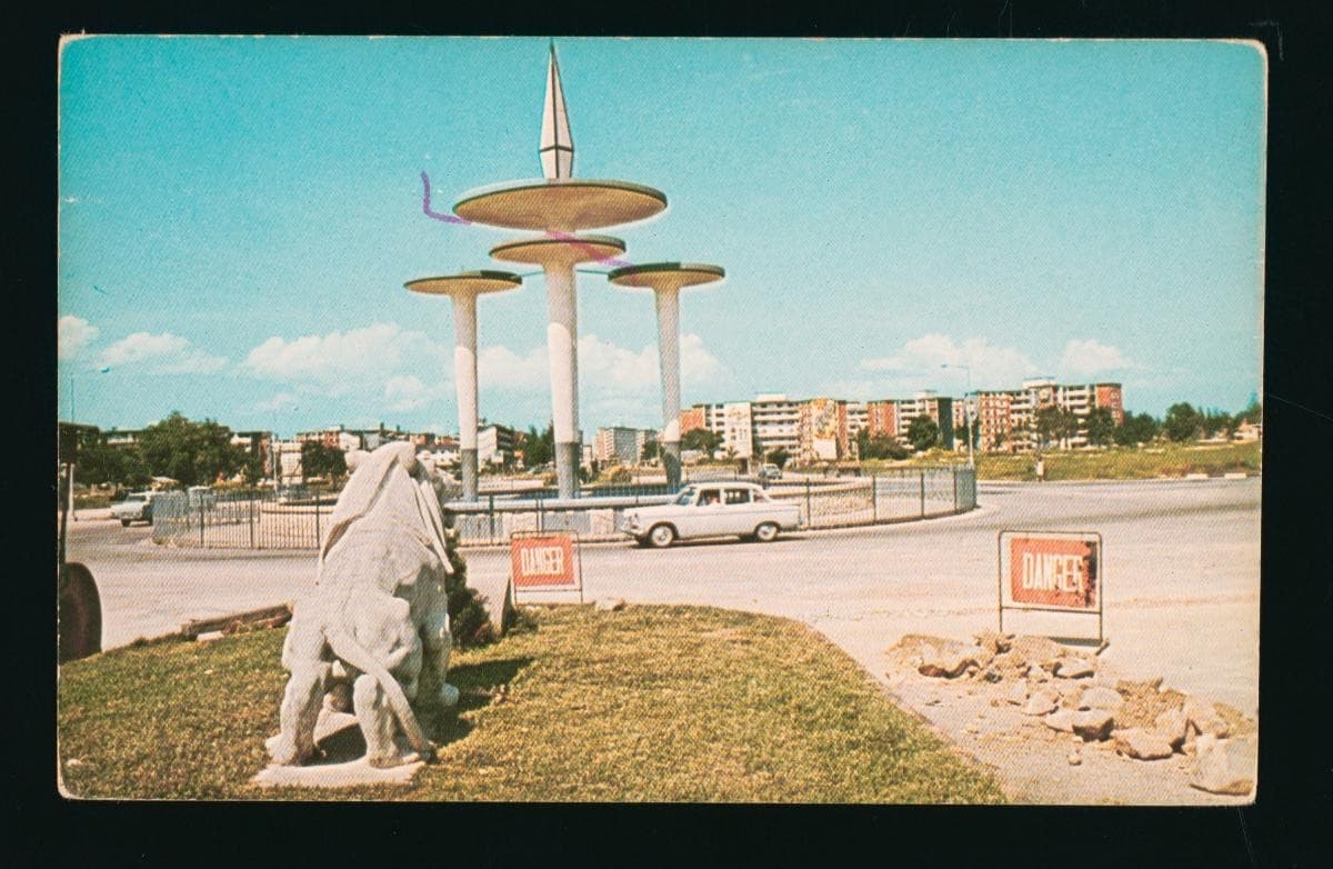 1190831