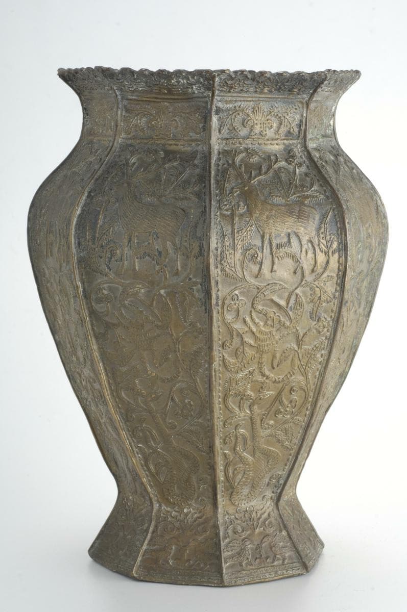 1074849