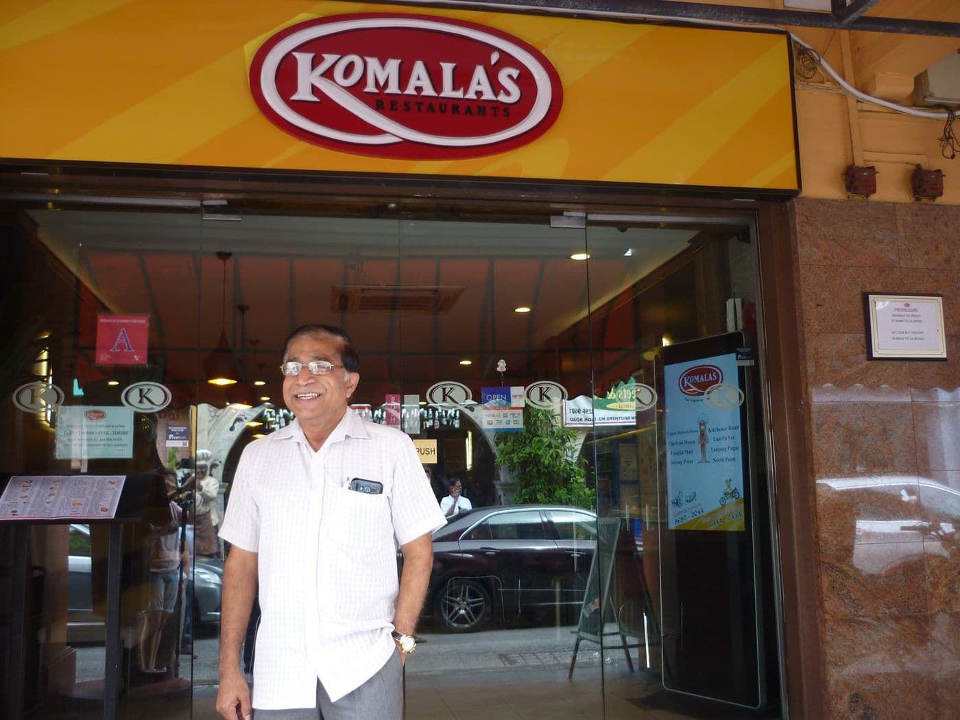 Mr R.T. Sekar outside an outlet of his Komala’s Restaurants chain. His restaurants serve not only traditional South Indian vegetarian food, but also fast food and fusion food such as vegetarian pizzas and burgers.