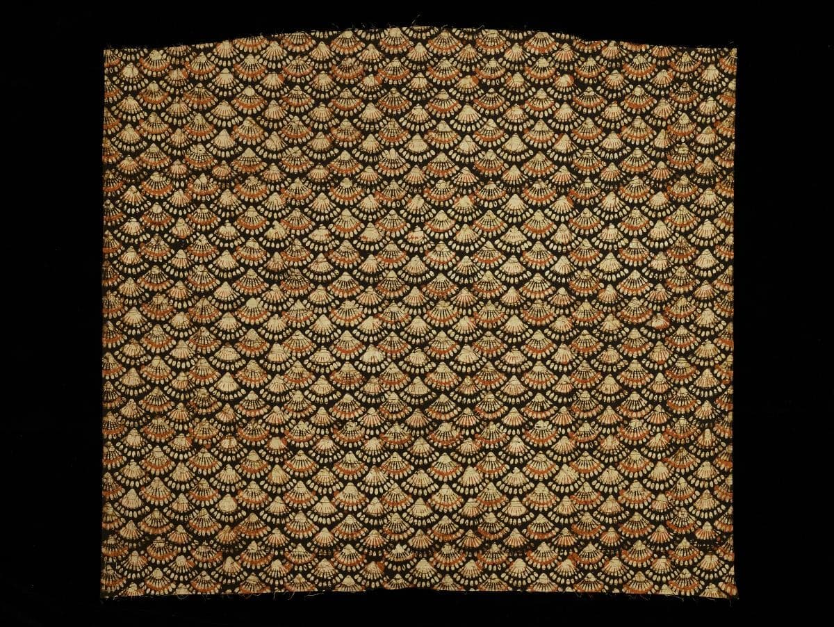 1091256