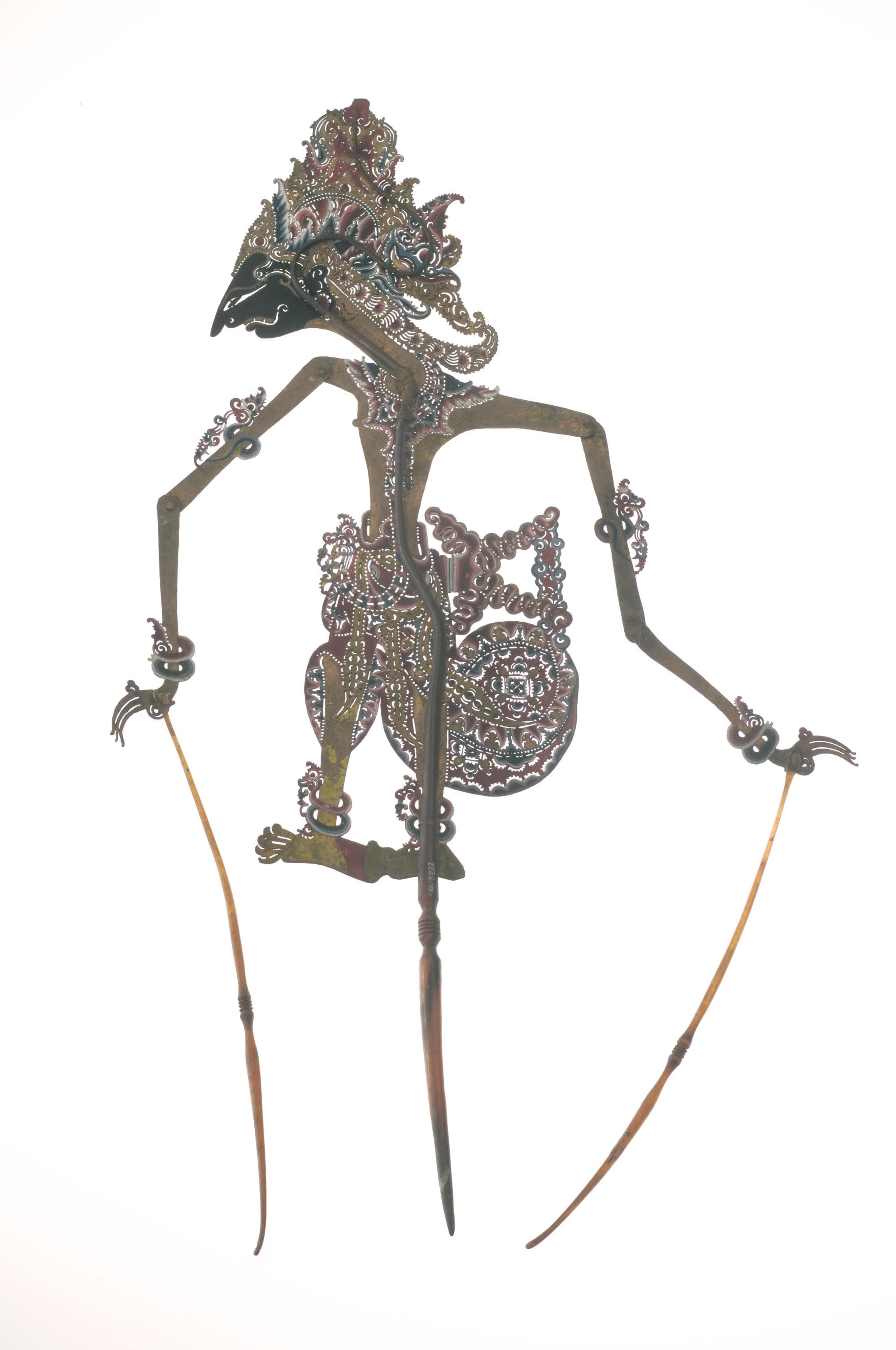 <a href="https://www.roots.gov.sg/Collection-Landing/listing/1077163"><strong>Shadow puppet, Rama</strong></a><br>
<br>
<span style="color: #000000;">XXXX-05222<br>
</span><span style="color: #000000;">Java, Indonesia<br>
</span><span style="color: #000000;">Collection of the Asian Civilisations Museum.</span>