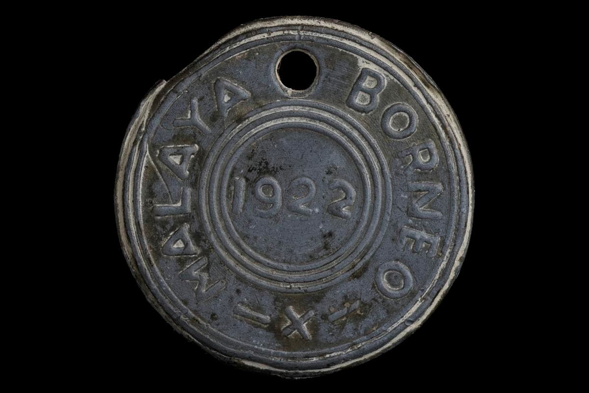 1595766