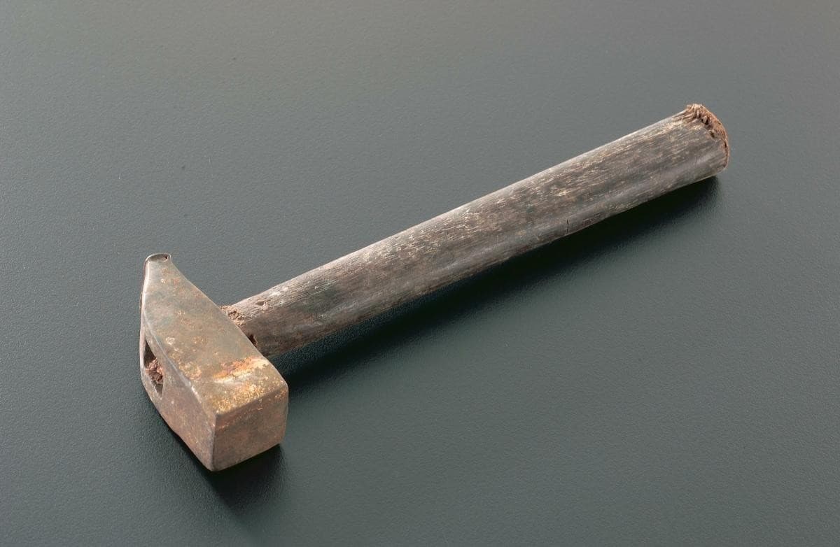 1066338