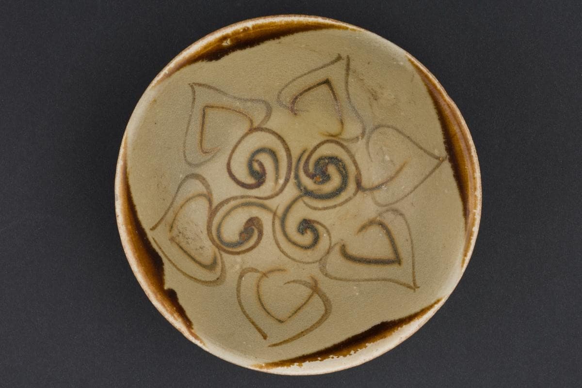 1315647
