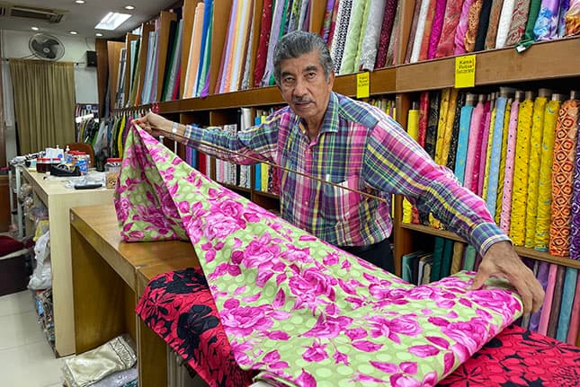 Volunteer Owner 2 of Bamadhaj Brothers